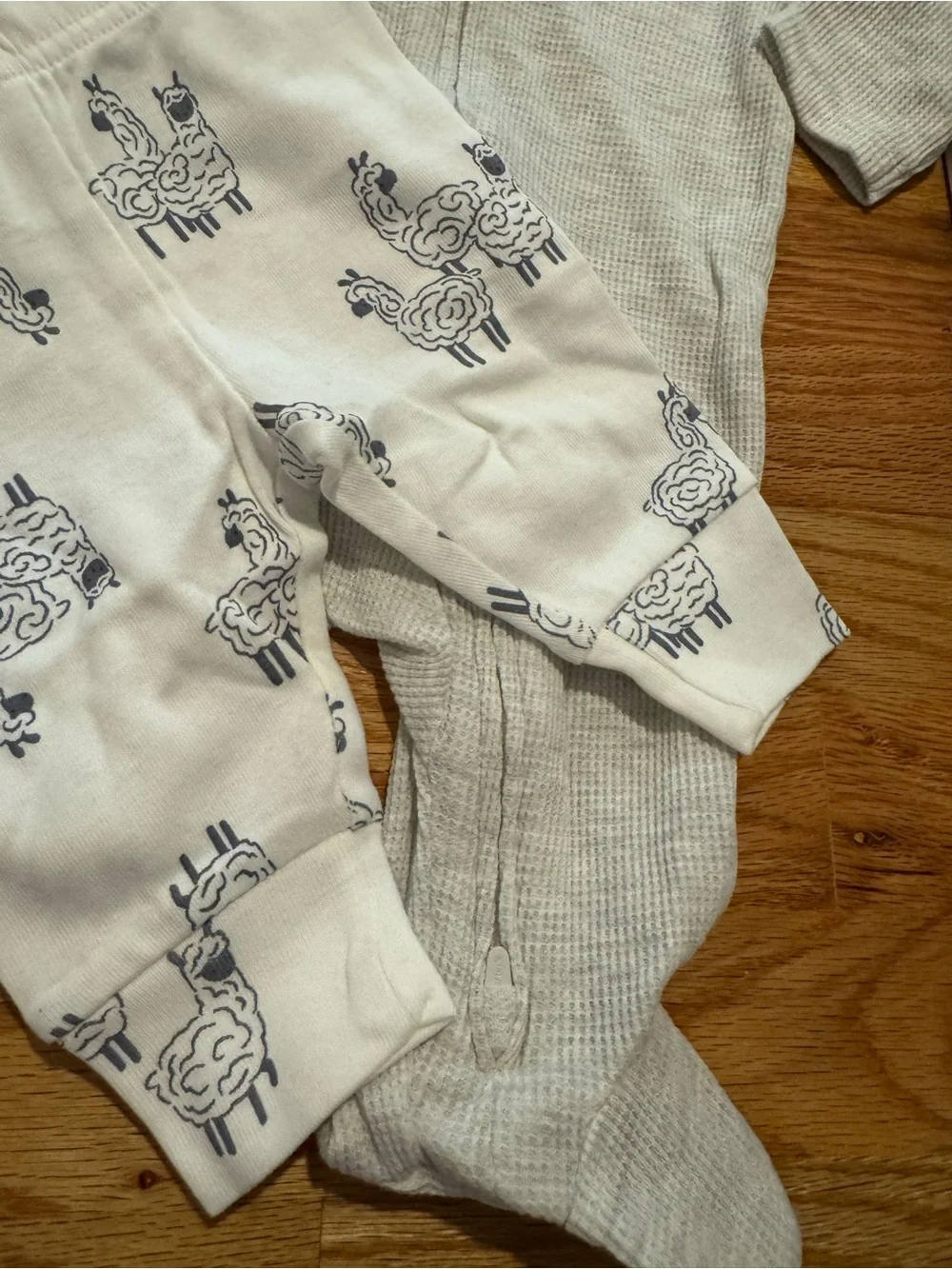 8 piece set carters boy set 3m new w tags and gift set cotton blue stripe sheep